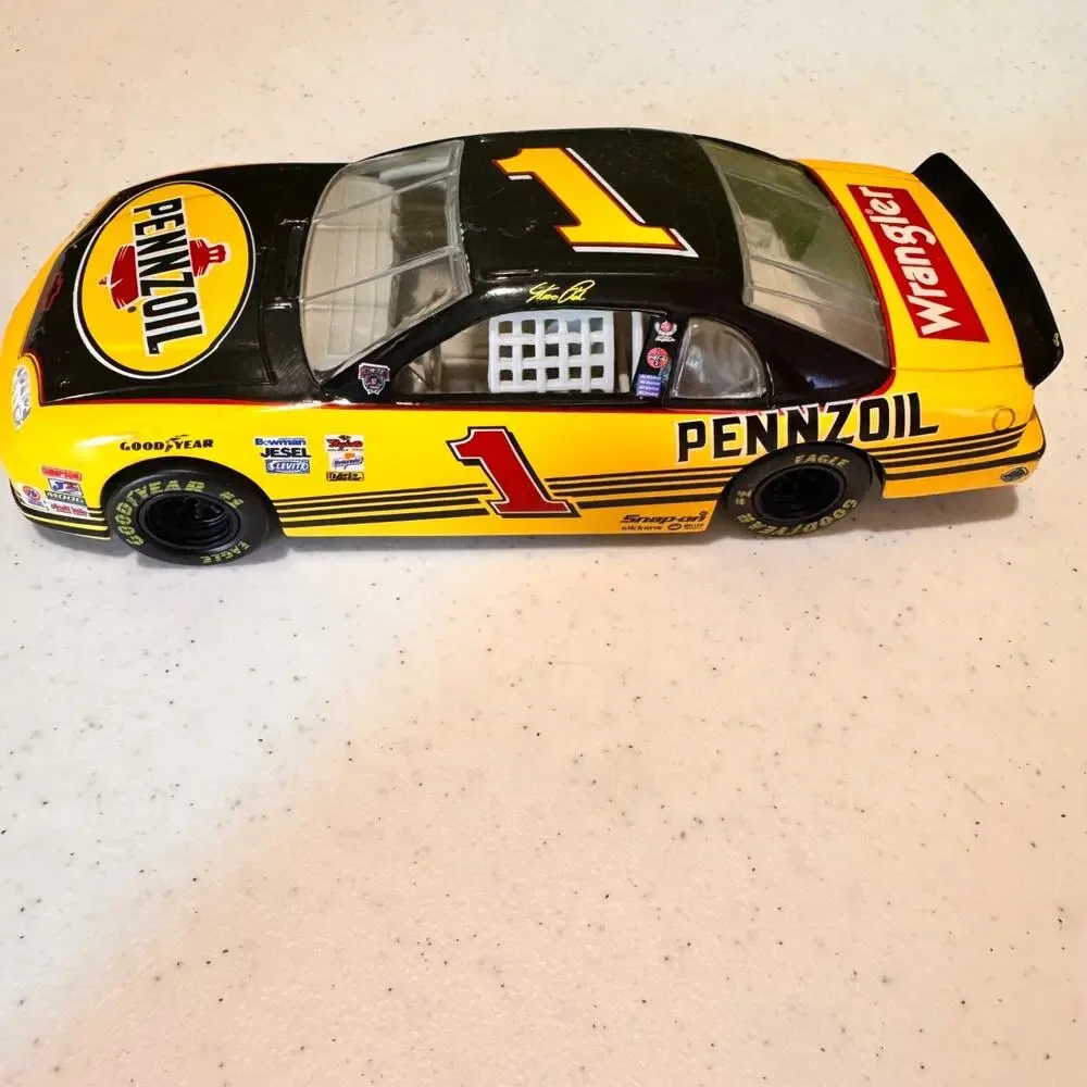 Nascar 1998 Chevy Monte Carlo #1‎ Pennzoil Steve Park Die Cast Car 1:24 Hasbro